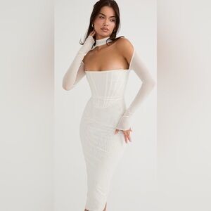 House of CB Milarose dress. Plus cup